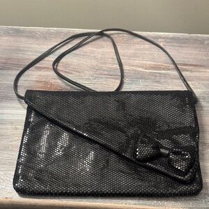 Elegant Black vintage metallic mesh purse with bow